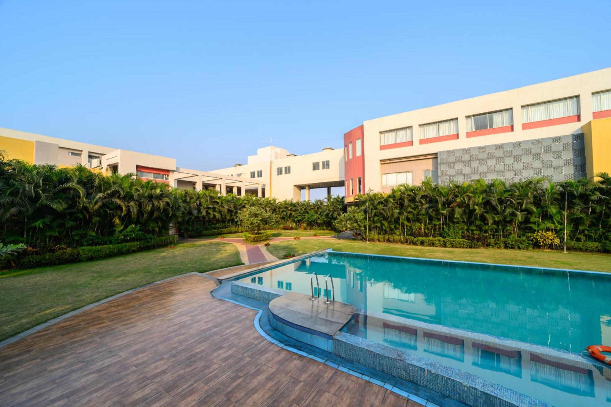 Sinclairs Burdwan Hotel Bagian luar foto