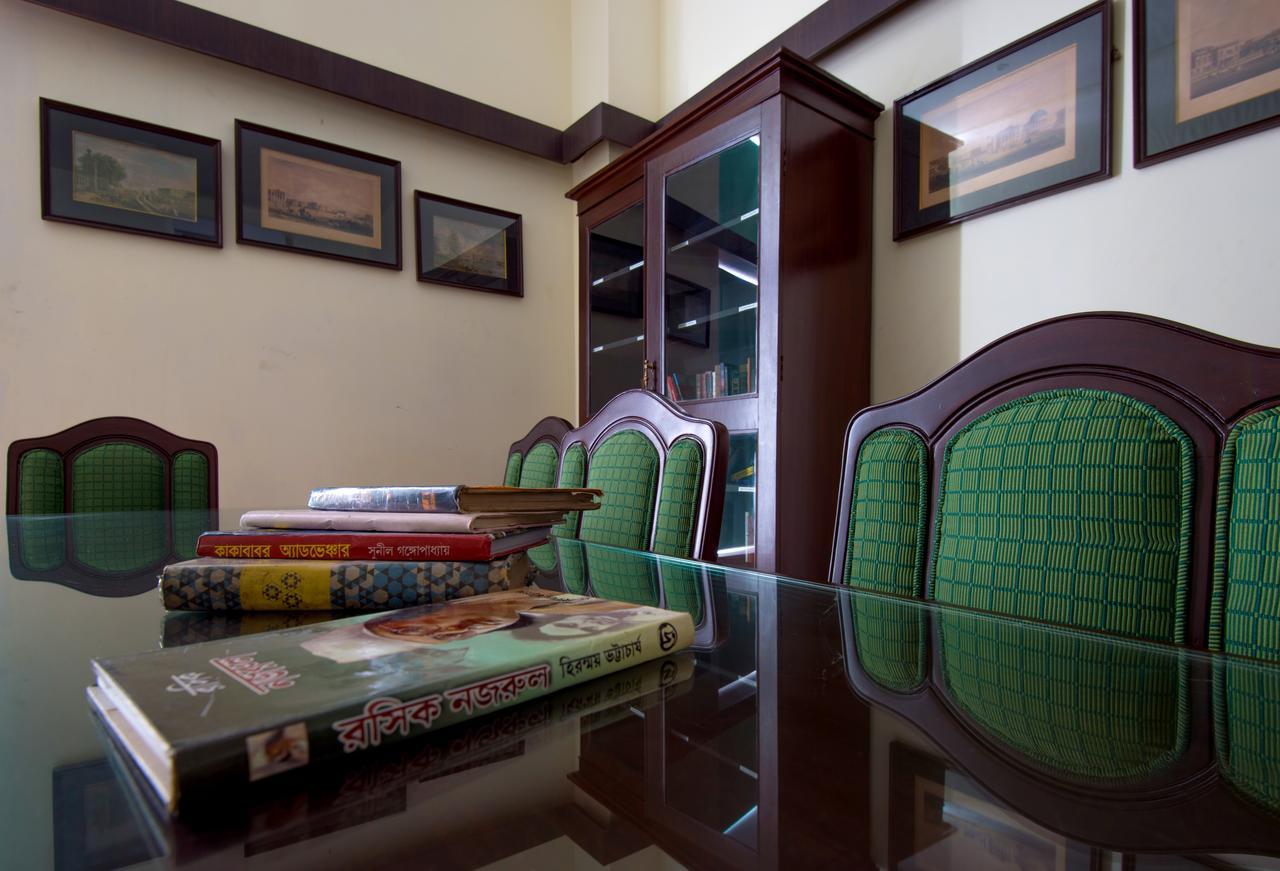 Sinclairs Burdwan Hotel Bagian luar foto